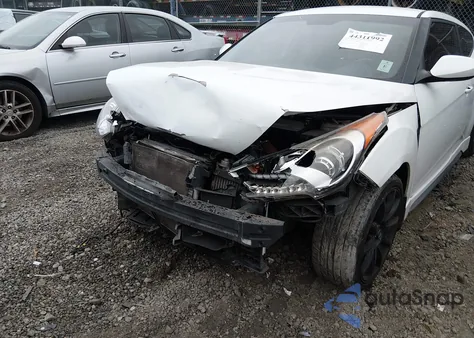 2016 Hyundai Veloster Turbo R-Spec z USA, uszkodzony, nr VIN KMHTC6AE6GU275274